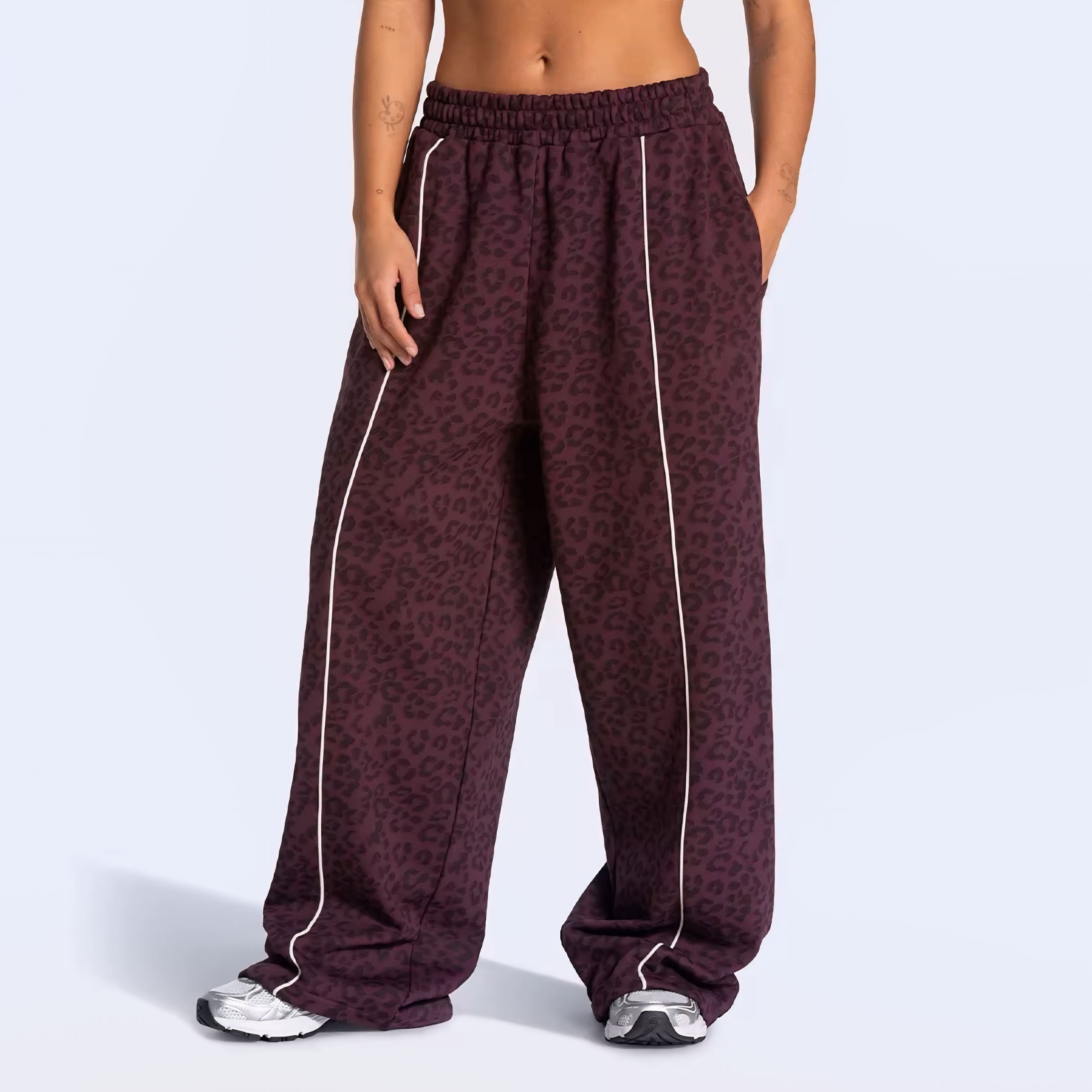 ONEV LEOPARD PANTS